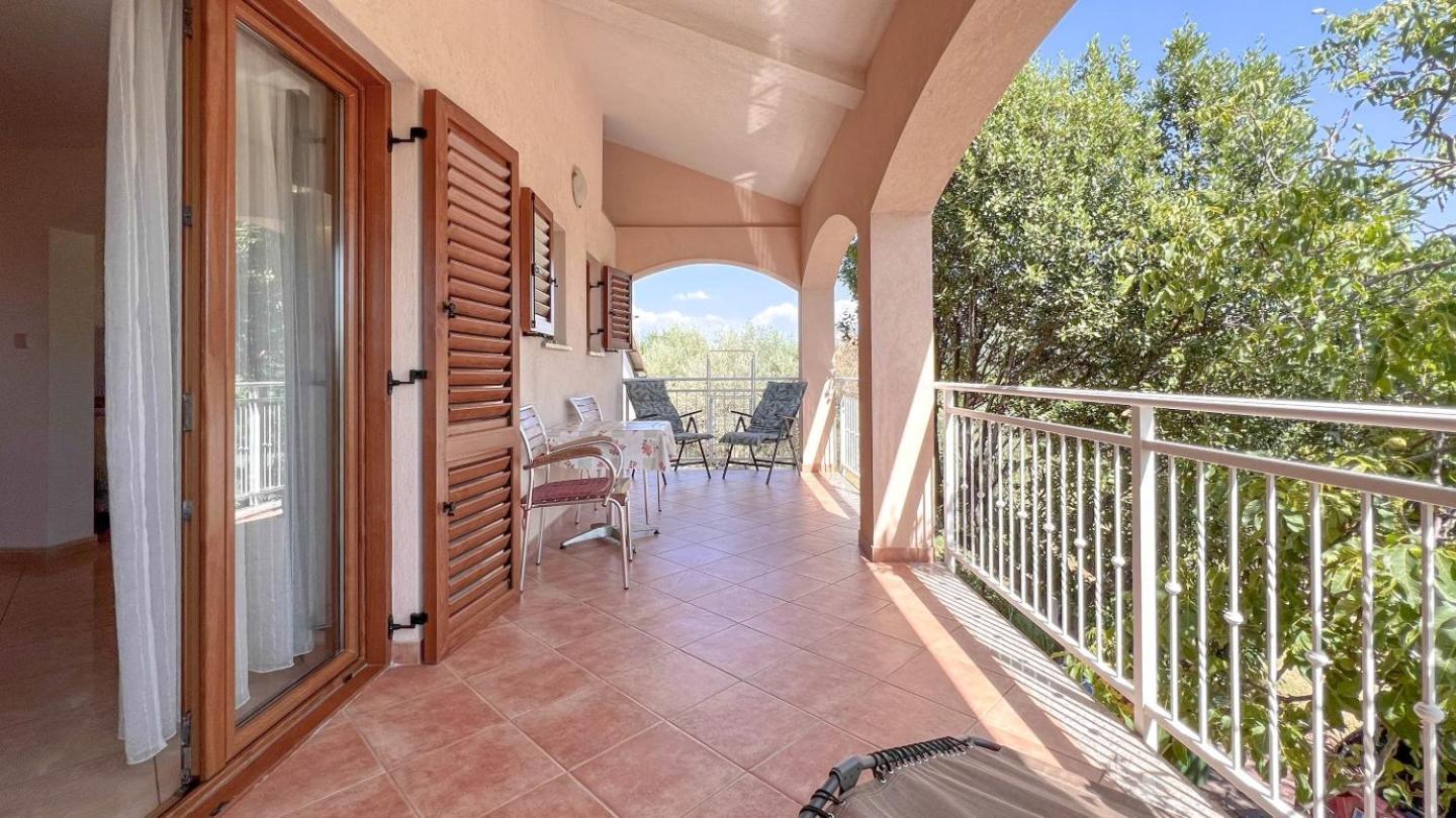 Viola Three Appartement Novigrad Istria Buitenkant foto